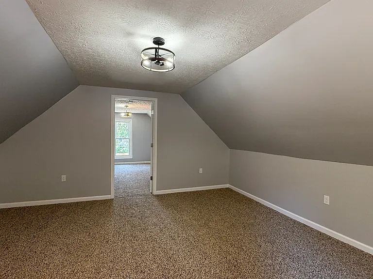 106 E Frazier Ave — Photo 18