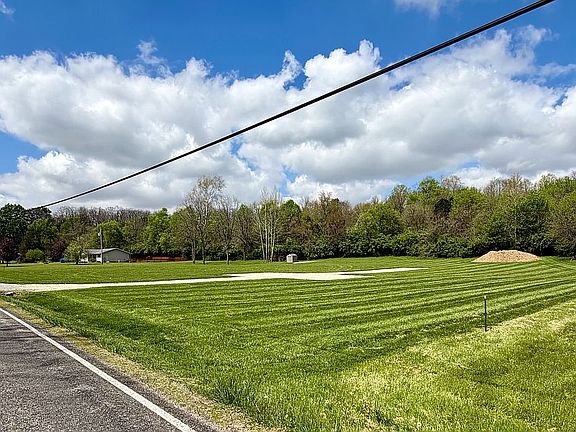 4th image of 3580 Snyder Domer Rd