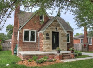 22419 Madison St, Saint Clair Shores, MI 48081