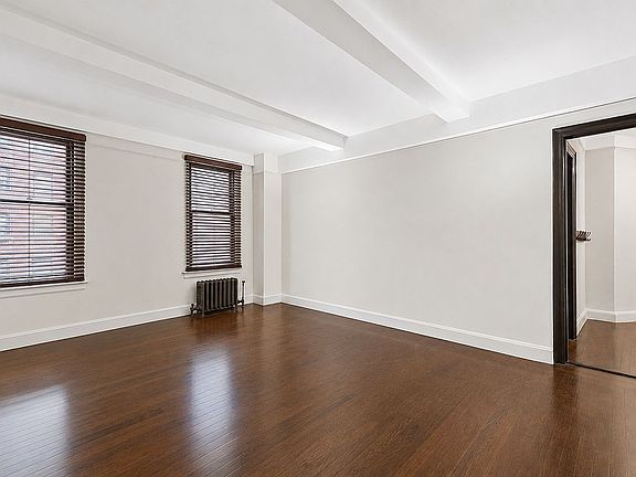 2nd image of 321 E 54th St APT 6A