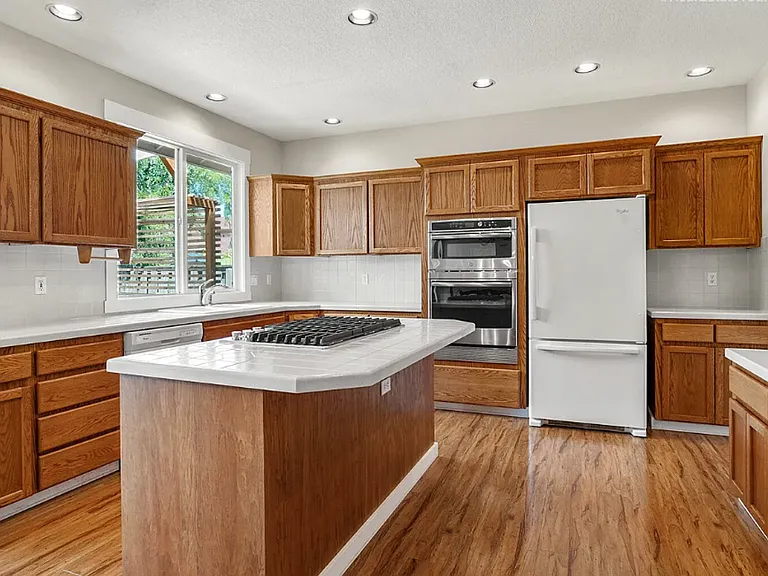 12035 SE Grand Vista Dr — Photo 15