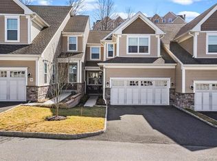46 Winding Ridge Way #46, Danbury, CT 06810