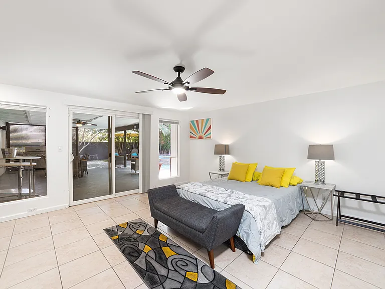 931 S Paseo Caroleta — Photo 10