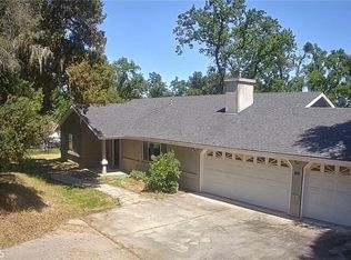 725 Garcia Rd, Atascadero, CA 93422