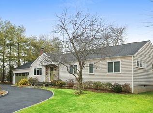 1 White Birch Dr, Rye, NY 10580