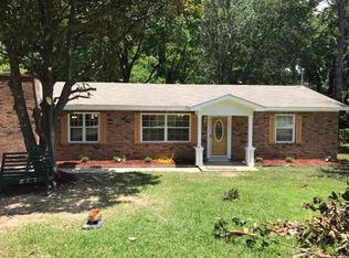 206 Hillside Dr, Vicksburg, MS 39180