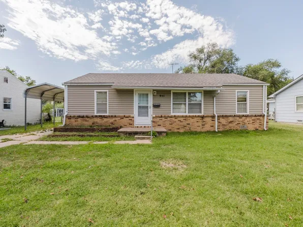 951 N Derby Ave, Derby, KS 67037