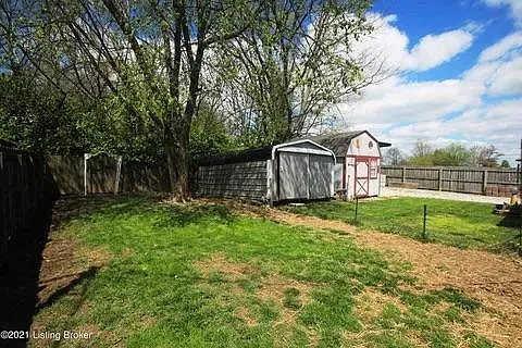 53 Vernon St — Photo 5
