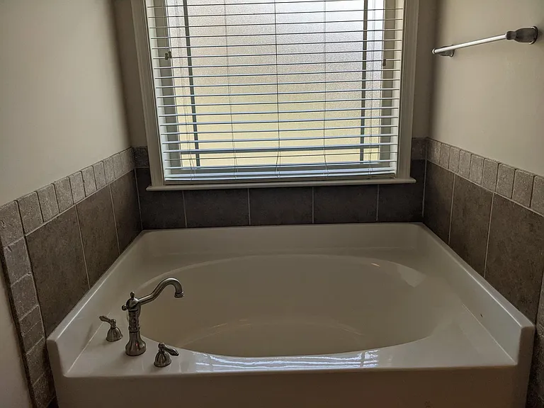 1480 Bon Terre Blvd — Photo 16