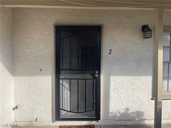 4th image of 1376 Dorothy Ave Unit 2