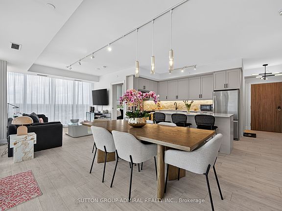 5th image of 10 Gatineau Dr #1206W