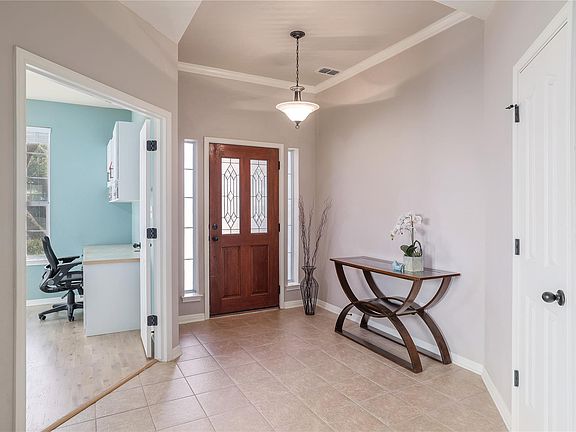 3rd image of 11009 Cherisse Dr