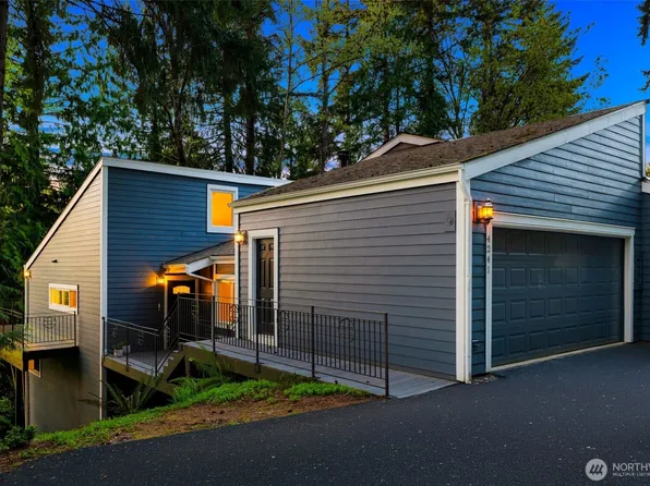 4241 155th Place SE #4-4, Bellevue, WA 98006