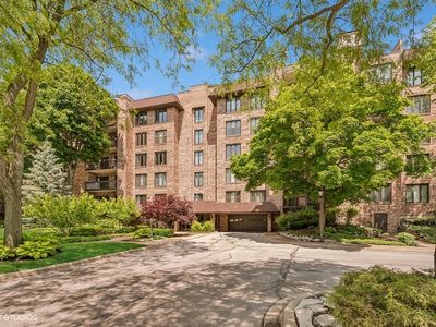 3900 Mission Hills Rd APT 407, Northbrook, IL, 60062