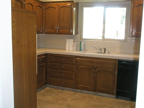 5th image of 329 W. Warner #102