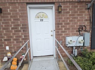 22 Revelle St, New Castle, DE 19720