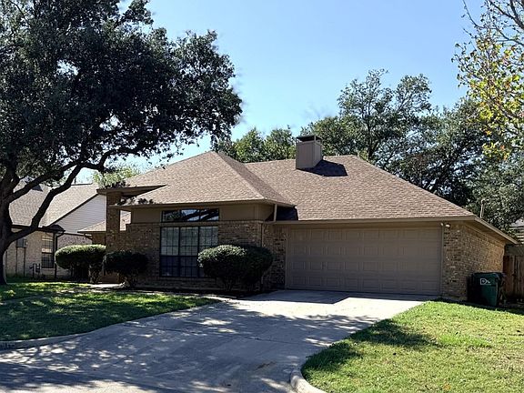 3rd image of 2317 Parkside Dr