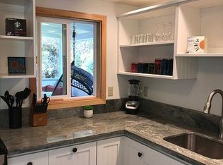 11-3982 Liona St, Volcano, HI 96785