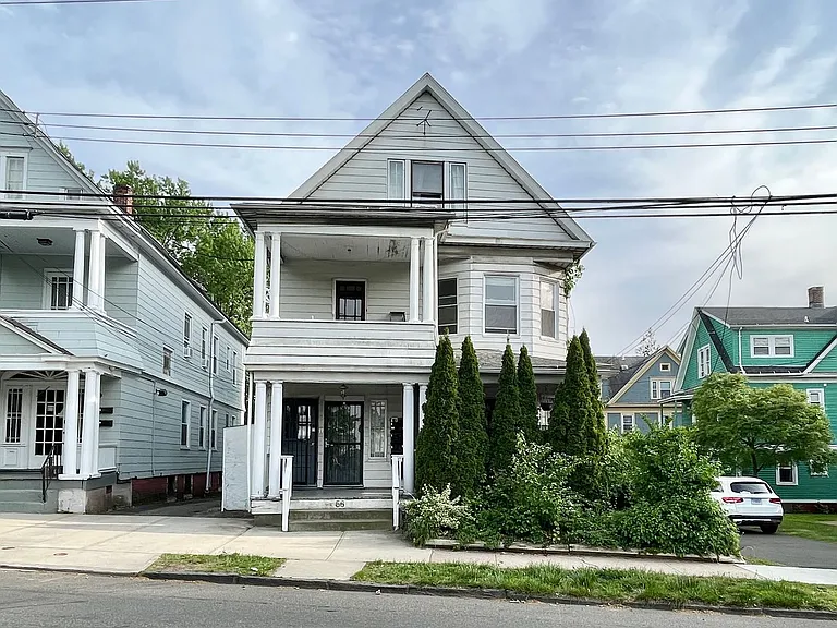 56 Hillside Pl #1 — Photo 29