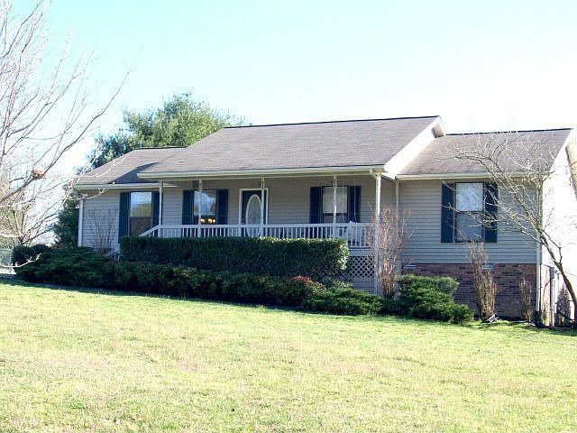 1st image of 2929 Deerhaven Dr N