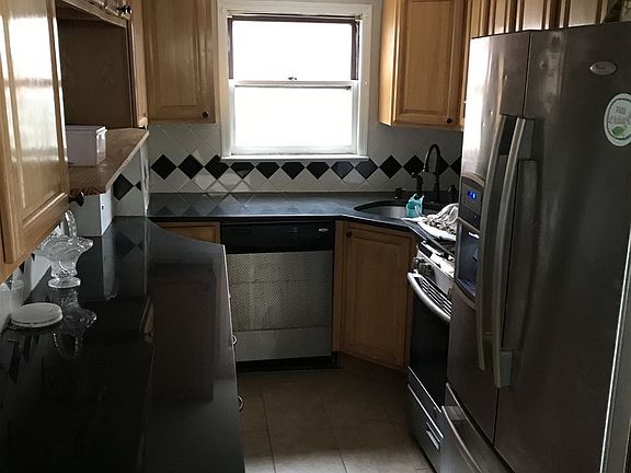 5th image of 165 Liberty Ave Floor 1