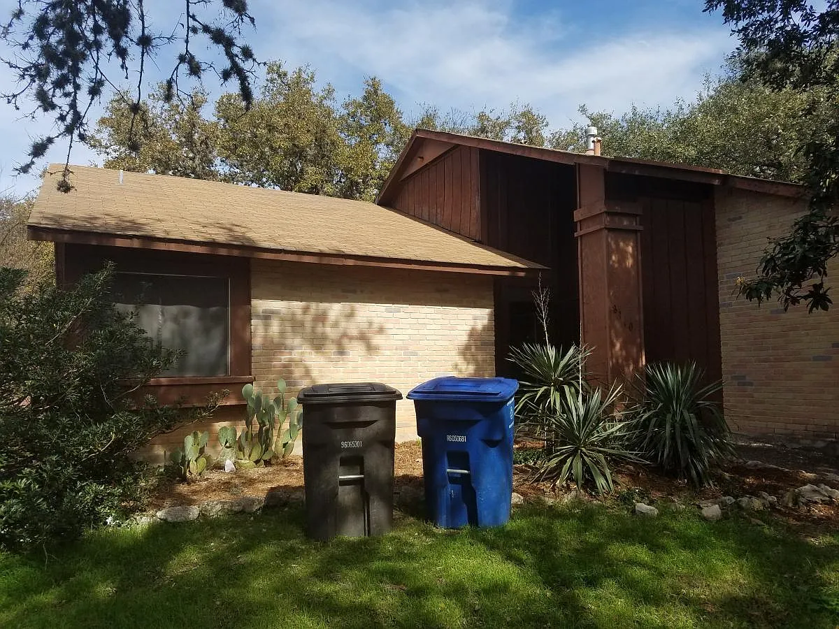 8110 Boughwood — Photo 1