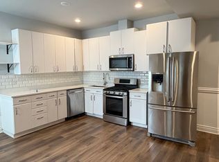 7028 S Merrill Ave #G, Chicago, IL 60649