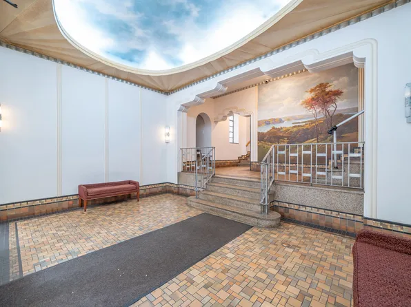 680 West 204th Street image 19 of 19