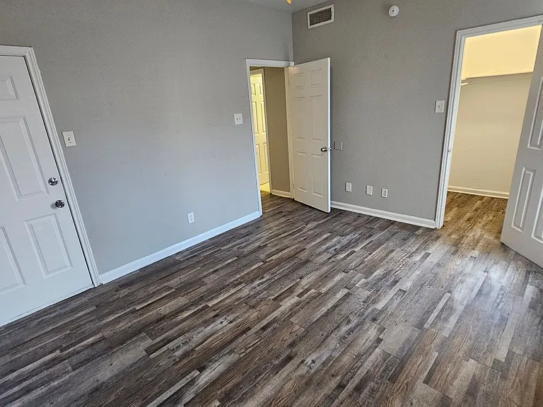 3209 Norwalk Ave #101 — Photo 20
