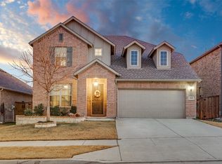 208 Lemley Dr, Fort Worth, TX 76131