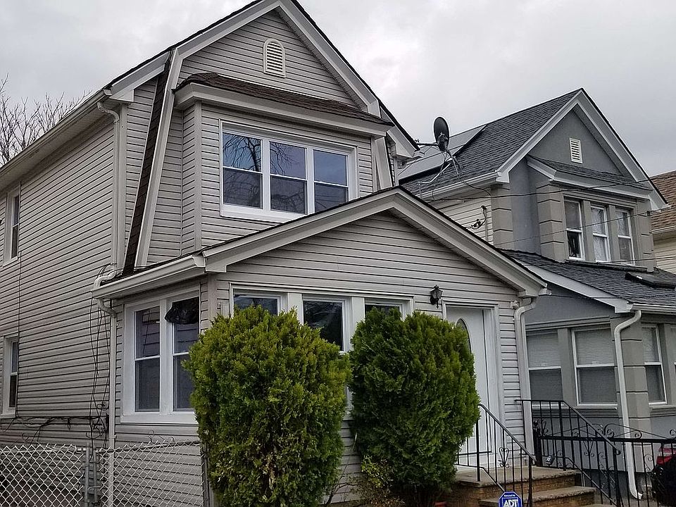 1st image of 93-22 214th Pl #1