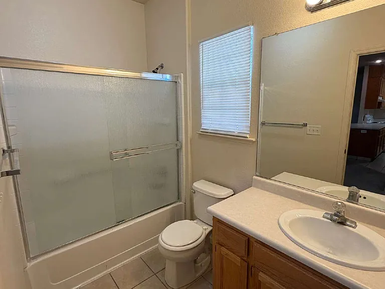 3586 Gateway Pl — Photo 32