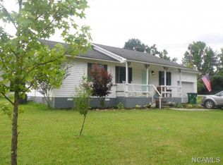 122 Helen Warren Vogel St NE, Hanceville, AL 35077