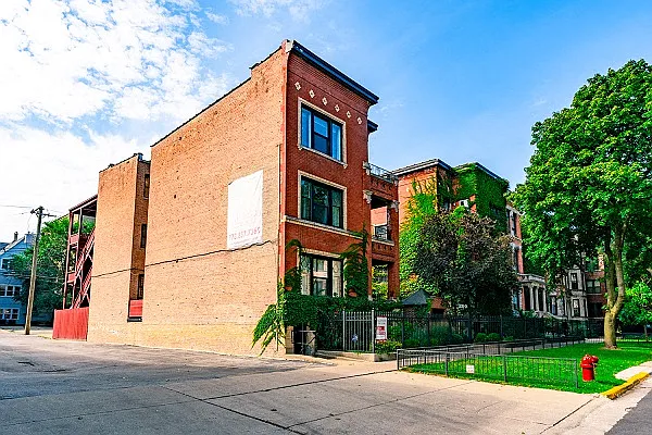 3720-24 N. Sheffield — Photo 3