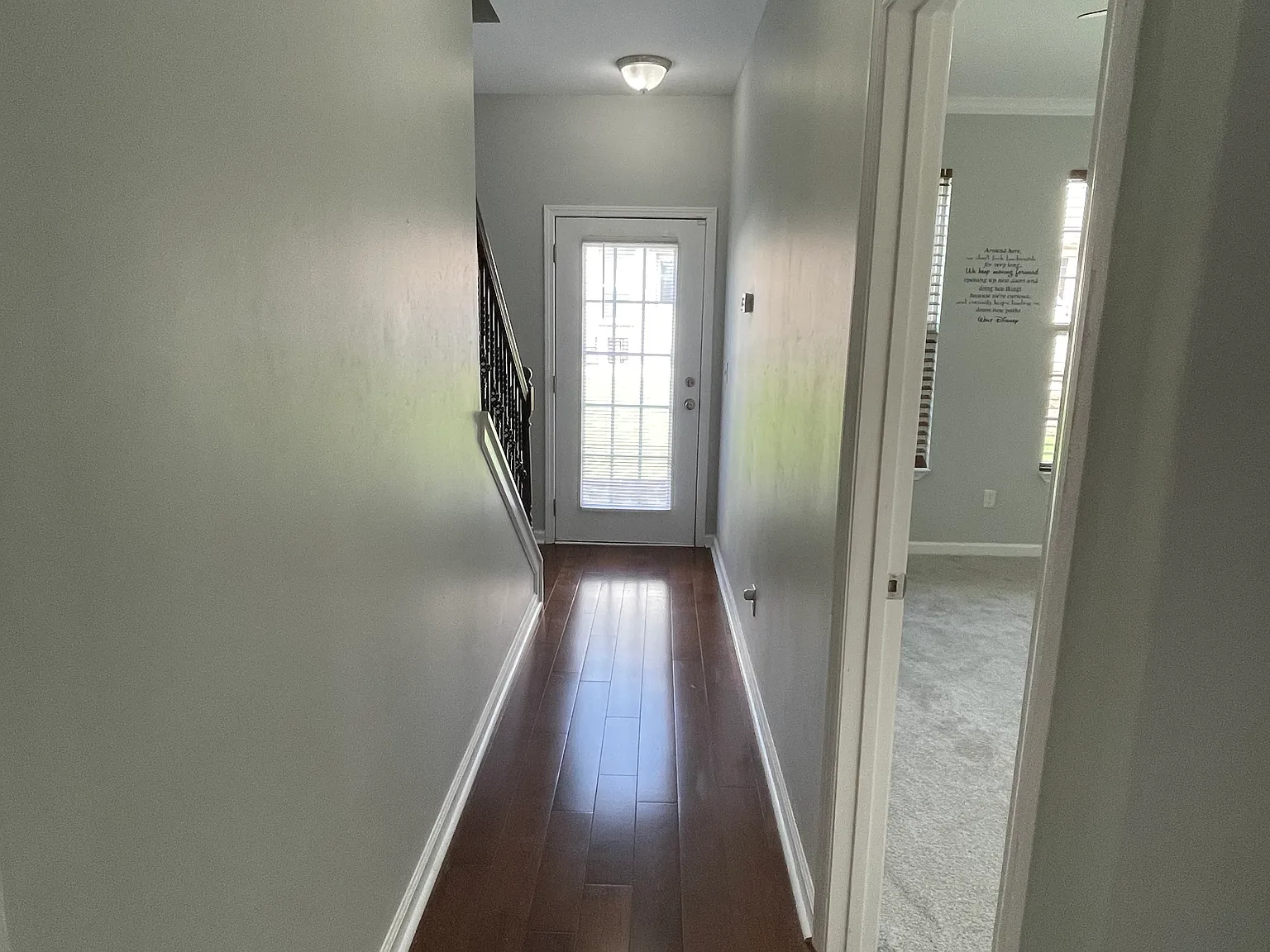 3 bed, 2.5 bath, 2160 sqft, $1,990 — Photo 4
