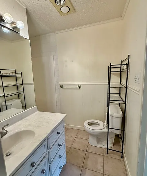 Primary bath.