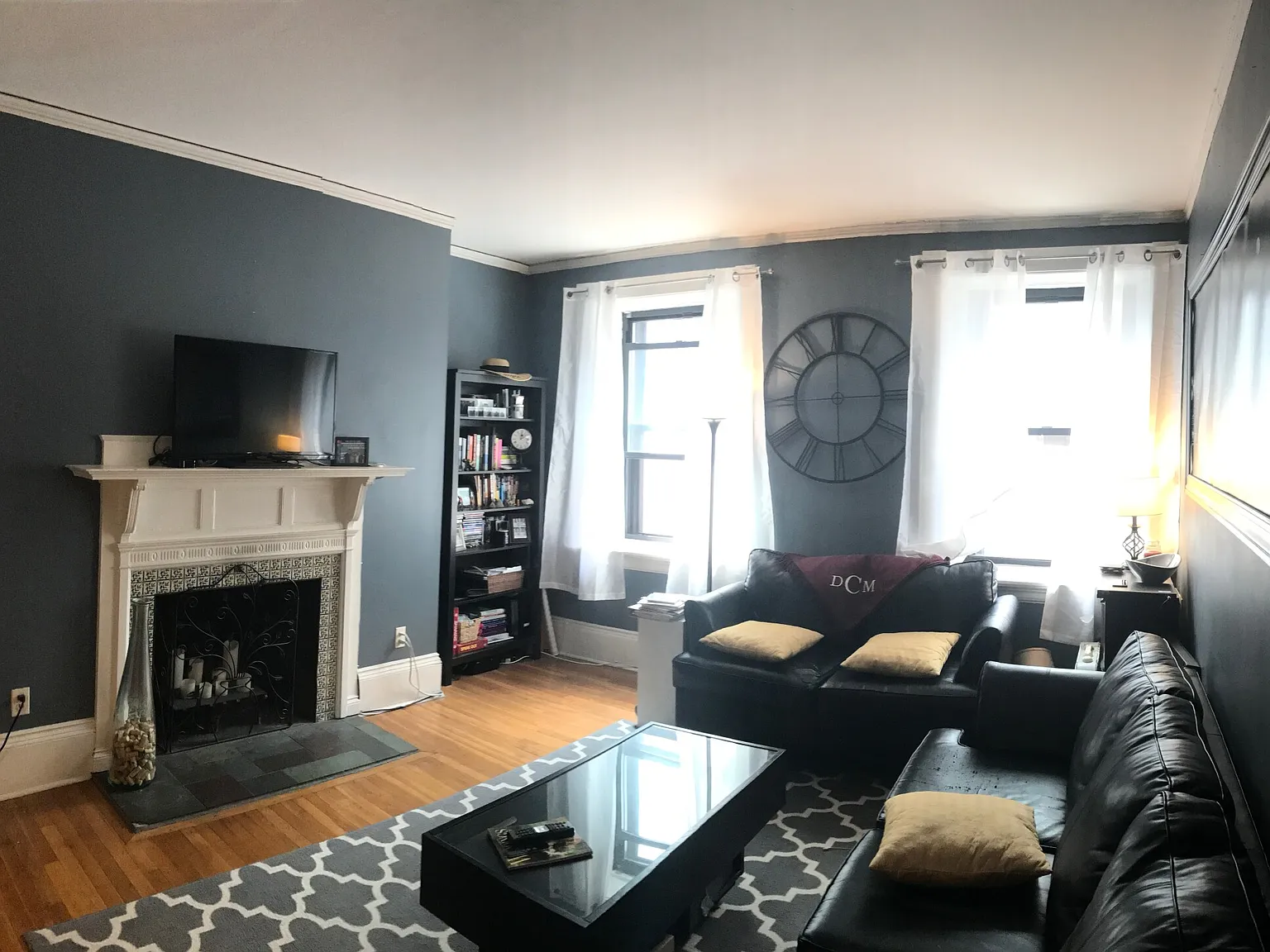 1 bed, 1.0 bath, $2,995 — Photo 1