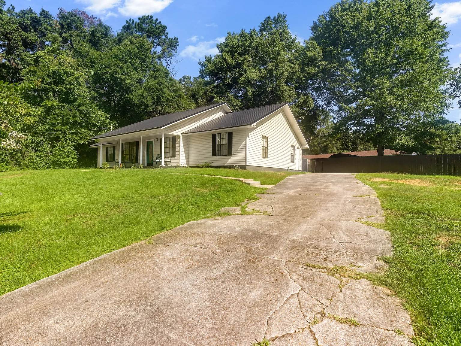 608 Snell Bridge Rd — Photo 2