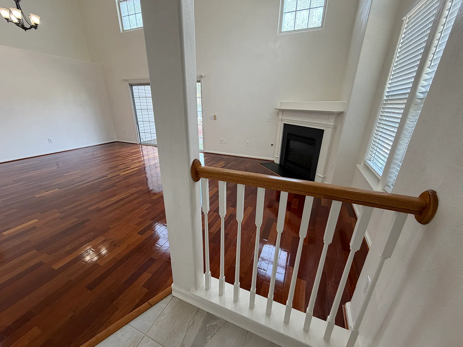 3 bedroom remodeled unit available — Photo 3