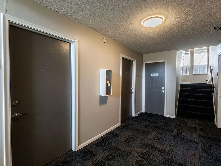 Riverway — Photo 8