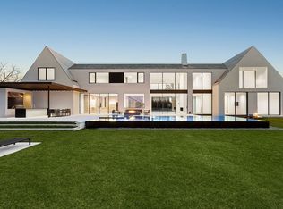 41 Blank Ln, Water Mill, NY 11976