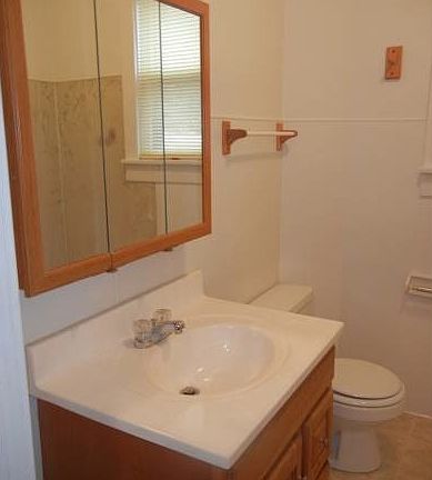 5th image of 1428 1st Ave