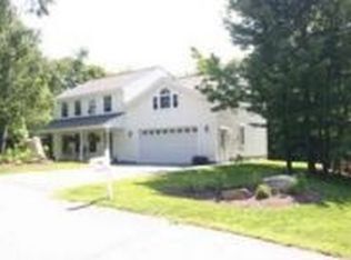 25 Maplewood Rd, Lewiston, ME 04240