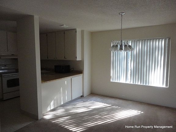 5th image of 628 Woodside Sierra Unit 2