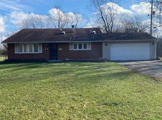 1490 Swinger Dr, Dayton, OH 45417