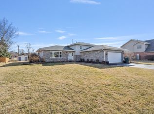 700 W Michigan Rd, New Lenox, IL 60451