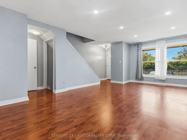51 Sholto Dr #54 — Photo 14