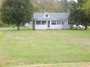 1094 Beaver Dam Rd, Warsaw, VA 22572