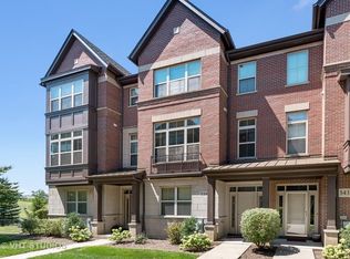 339 W Alpine Springs Dr, Vernon Hills, IL 60061