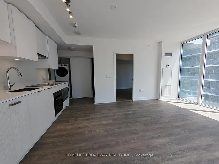 99 Broadway Ave #909 — Photo 4